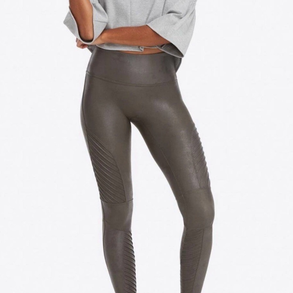 SPANX moto gray faux leather leggings  Stylish Gray Leggings